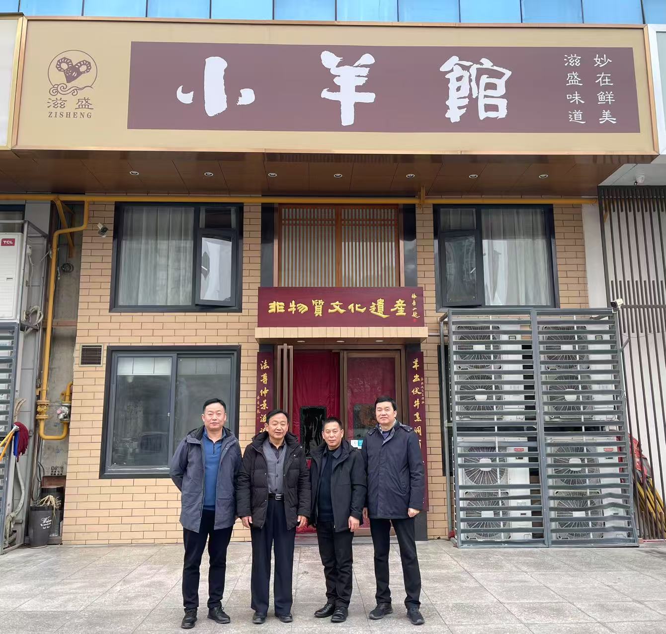 1741576038311527.jpg 18f7dde14b4bd60d735424b64522be84_b2093fdd5114a9464203468c5e2d37cf.jpg