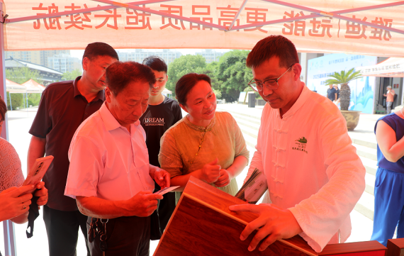 1747886528958347.png 微信图片_20250522120118.png